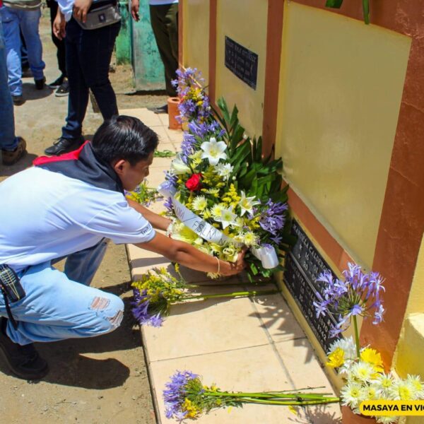 Foto de Juventud Sandinista honra a Margarita Calderón