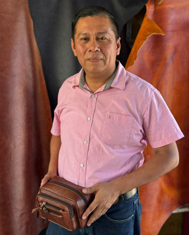 Talento artesanal en cuero