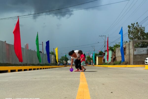 Alcaldía de Managua entrega 50 nuevas cuadras de concreto hidráulico en Villa Jerusalén