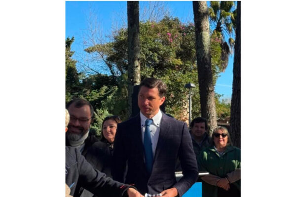 Nicaragua participa en inauguración de la Plaza del Bicentenario de Centroamérica en Uruguay