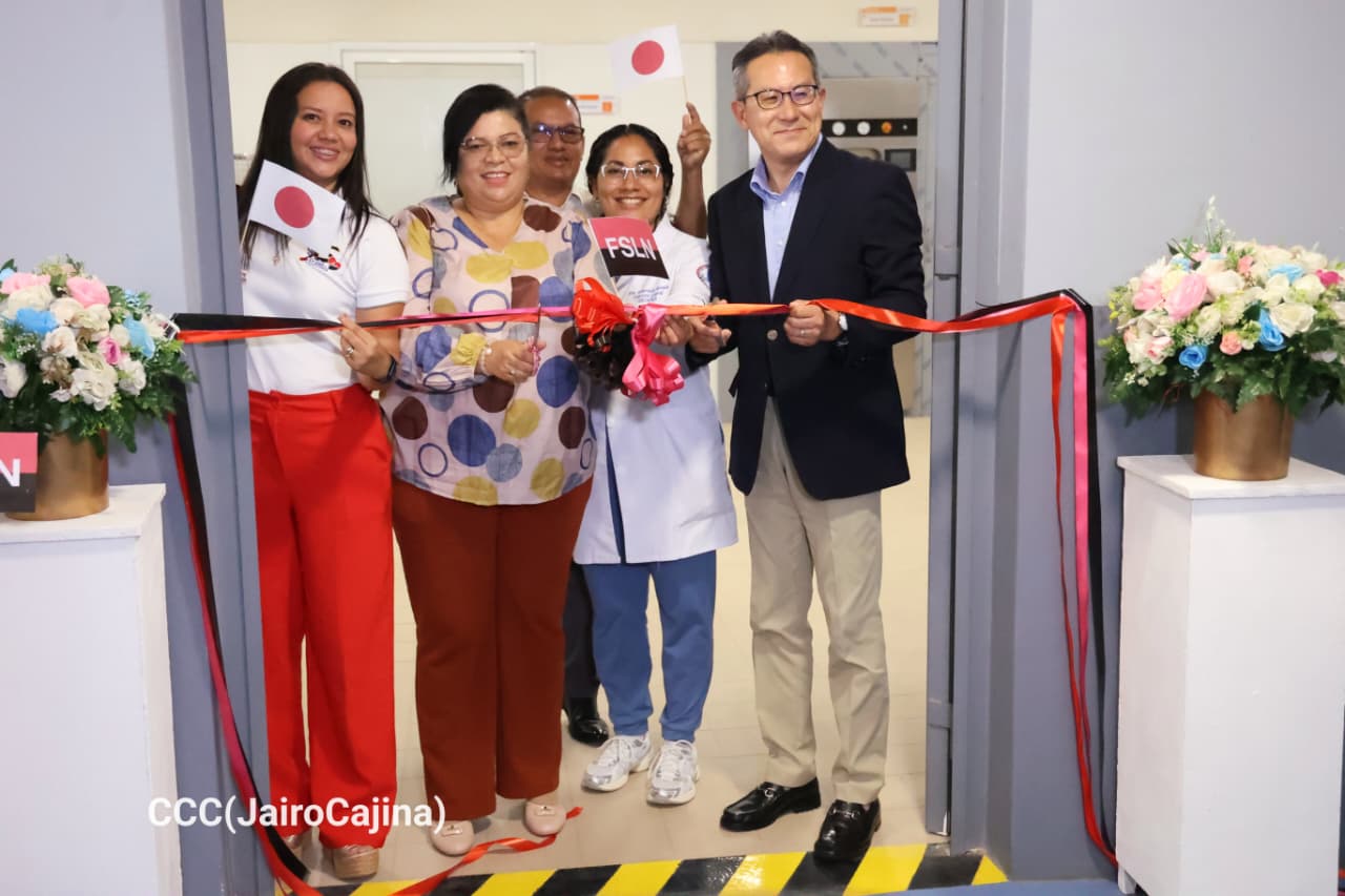 Hospitales de León y Chinandega reciben equipos para fortalecer la bioseguridad hospitalaria