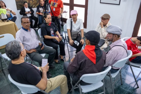 Poetas de toda Nicaragua celebran el Día de la Alegría con jornada literaria en Managua