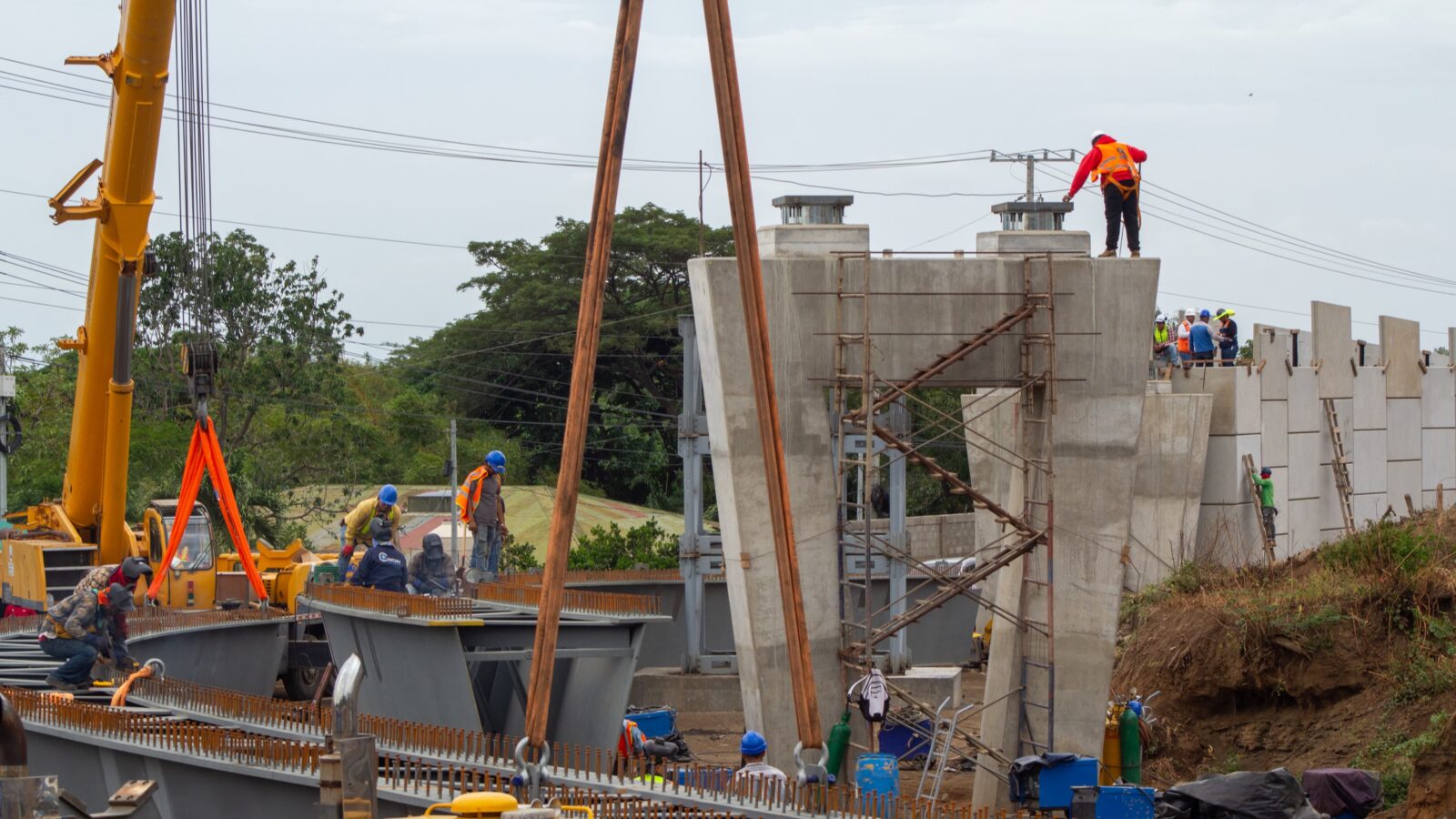 Paso a desnivel en carretera Vieja a León alcanza 55% de avance y será inaugurado a finales de diciembre