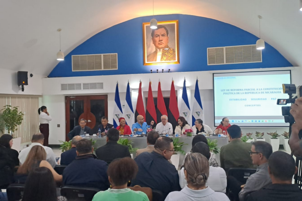 Comunicadores nicaragüenses respaldan reformas parciales a la Constitución para fortalecer la paz y la soberanía