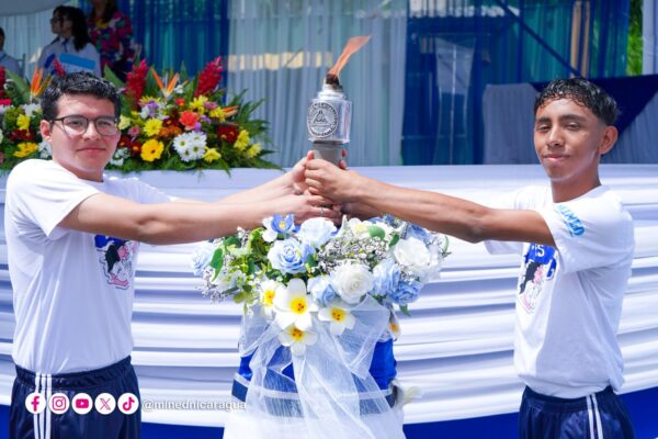 De joven a joven: Nicaragua entregará la Antorcha de la Unión Centroamericana a Costa Rica