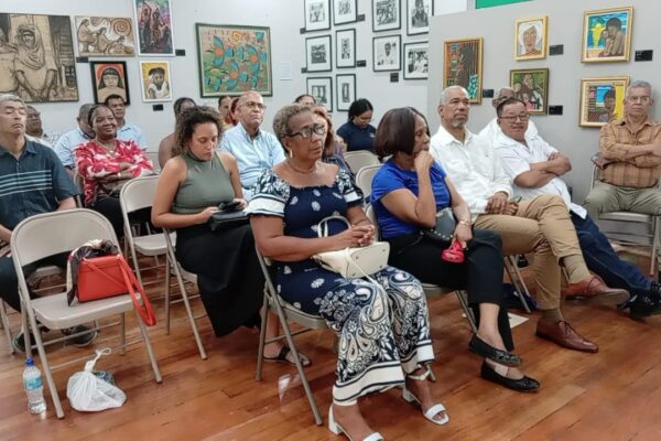 Rinden homenaje póstumo a Donovan Brautigam Beer por su legado histórico y cultural en la Costa Caribe