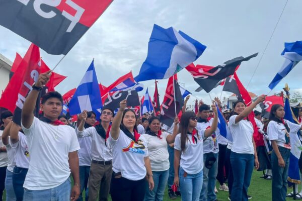 Juventud Sandinista rinde homenaje al Héroe Nacional, General Benjamín Zeledón