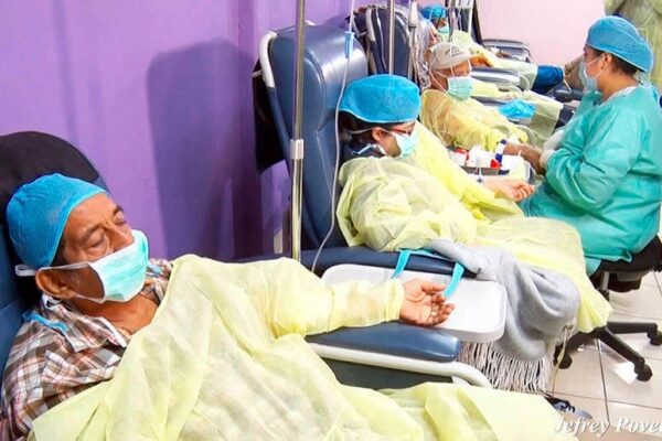 Nicaragua fortalece la atención oncológica con simposios nacionales y regionales