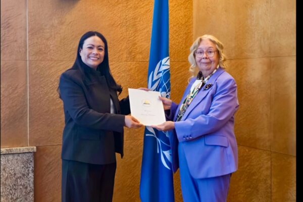 Hazel Reyes presenta cartas credenciales ante la ONU en Ginebra