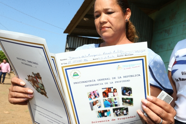 Gobierno entregará 1,092 títulos de propiedad esta semana, para brindar seguridad a las familias